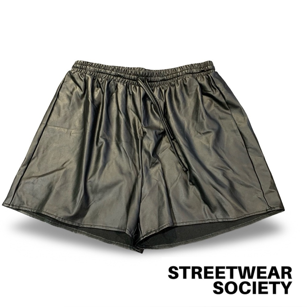 XL Streetwear Society Black PU Leather High Waisted Shorts 🖤